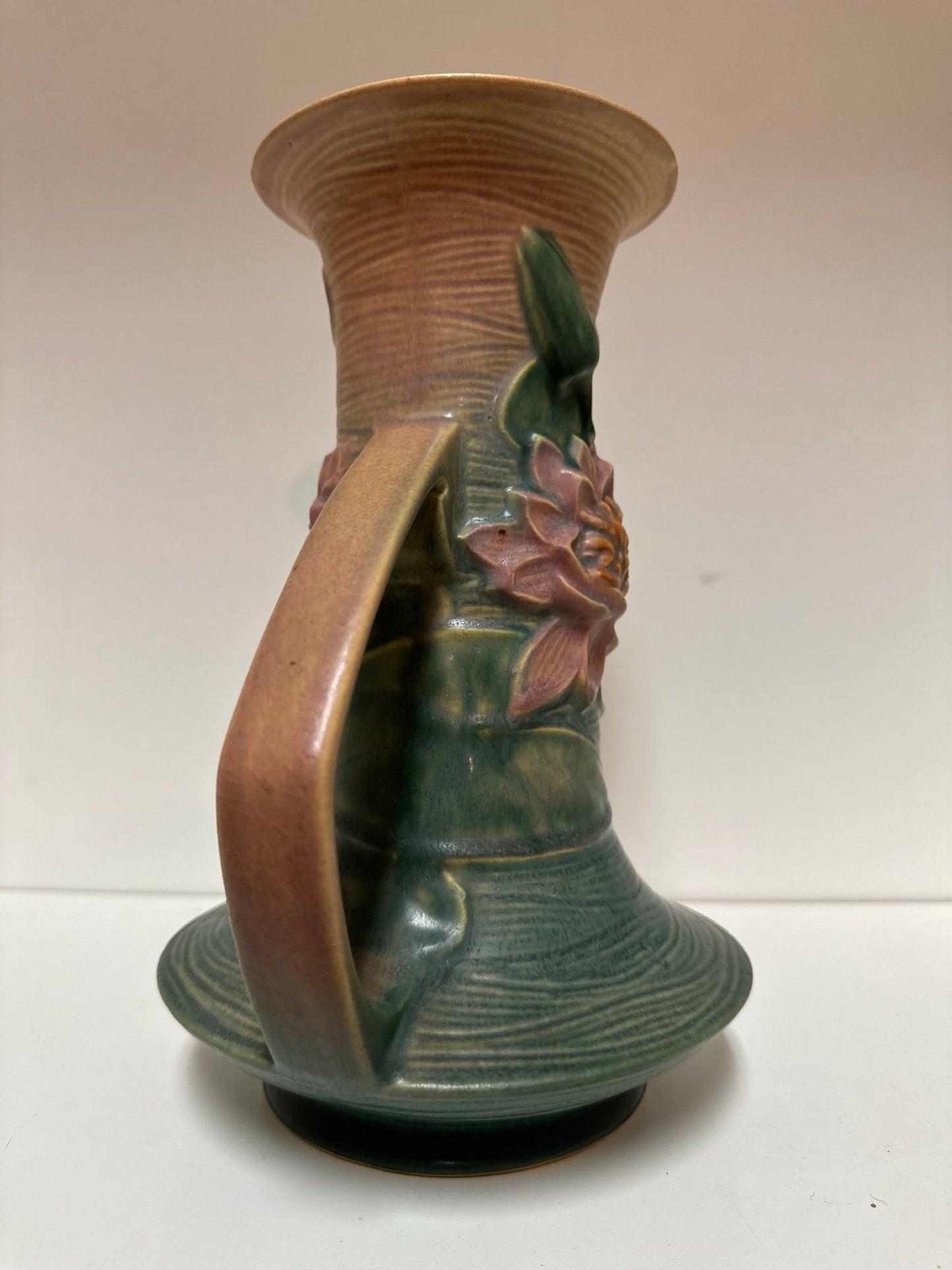 Original Roseville Water Lily Vase