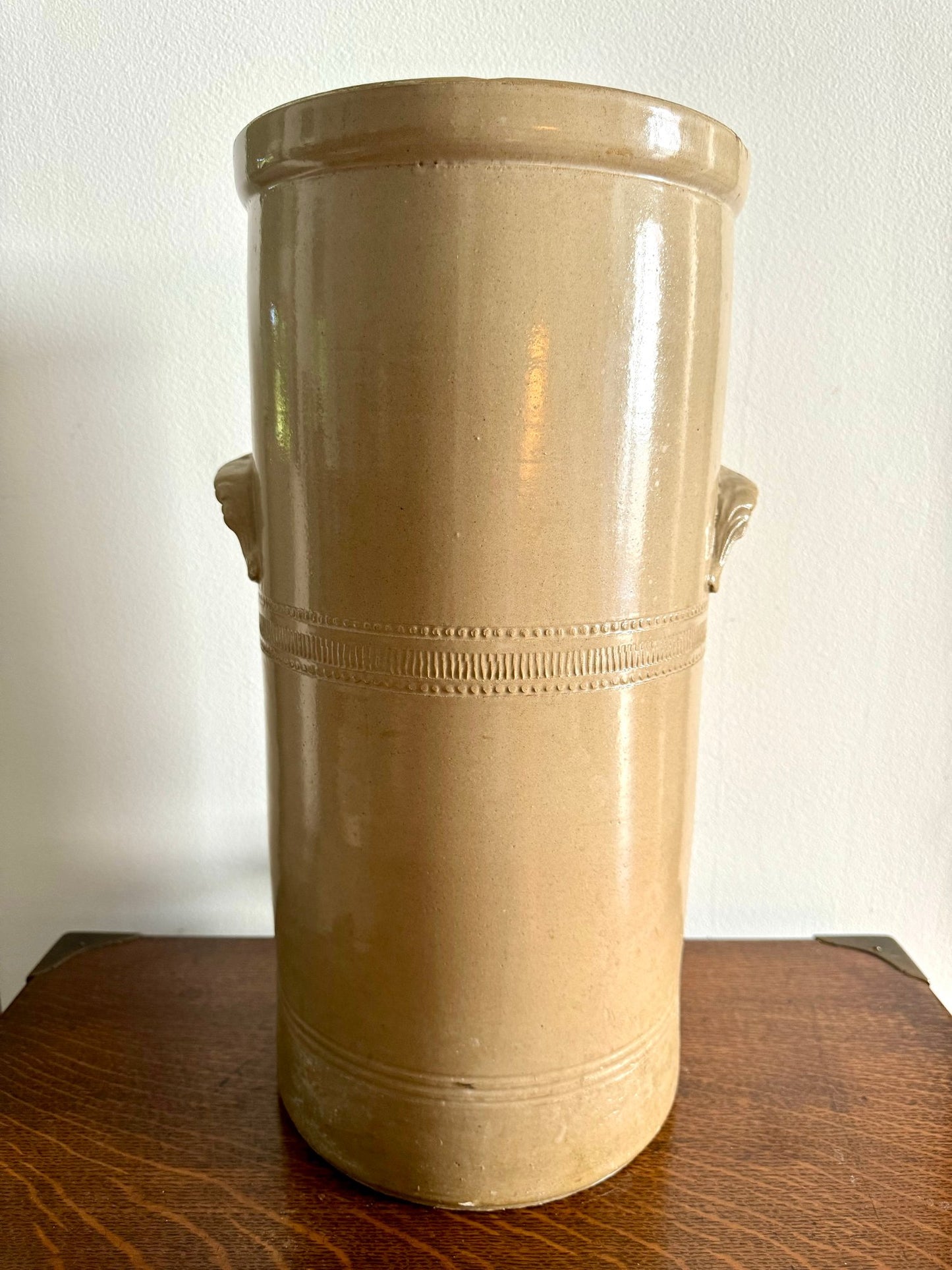 Tall Antique Cheavins Country Water Vessel