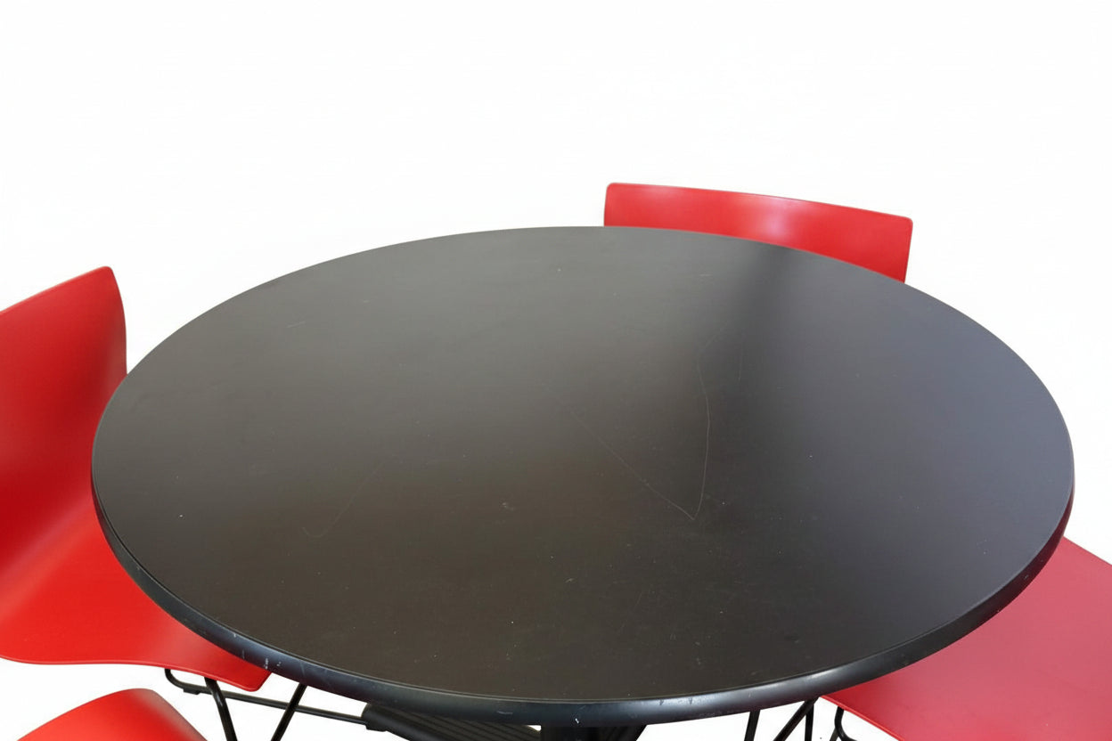 Handkerchief Chairs with Matching Table by Massimo & Lella Vignelli for Knoll International - 5pcs
