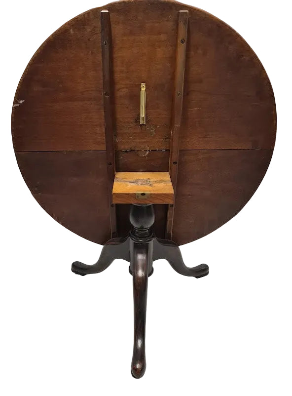 Antique Queen Anne Tilt Top Table, 19th Century