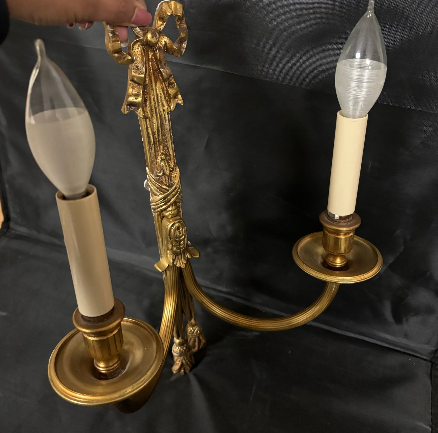 French Gilded Ribbon Wall Light, Bronze