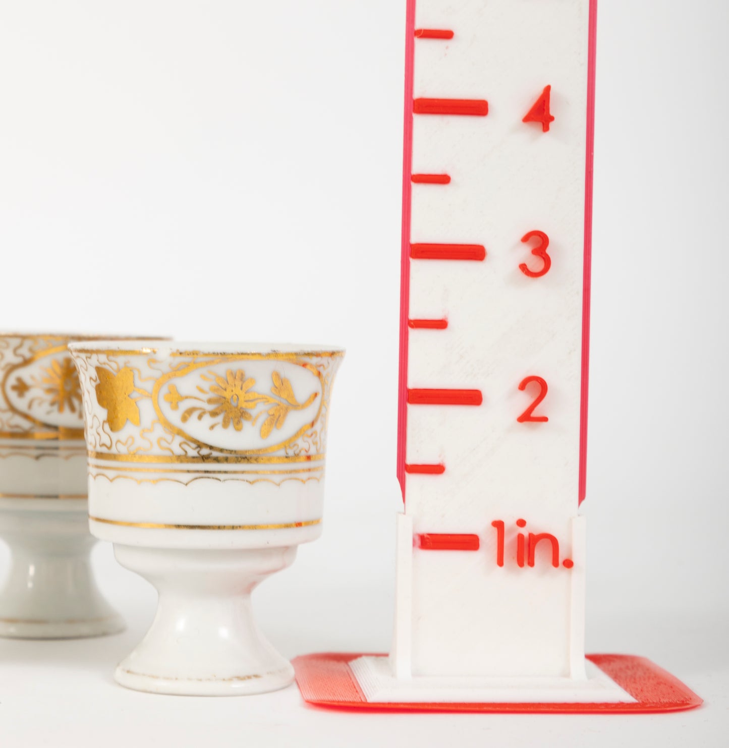 Rare Vintage Porcelain 6 Egg Cruet Stand / Egg Cups &  Stand