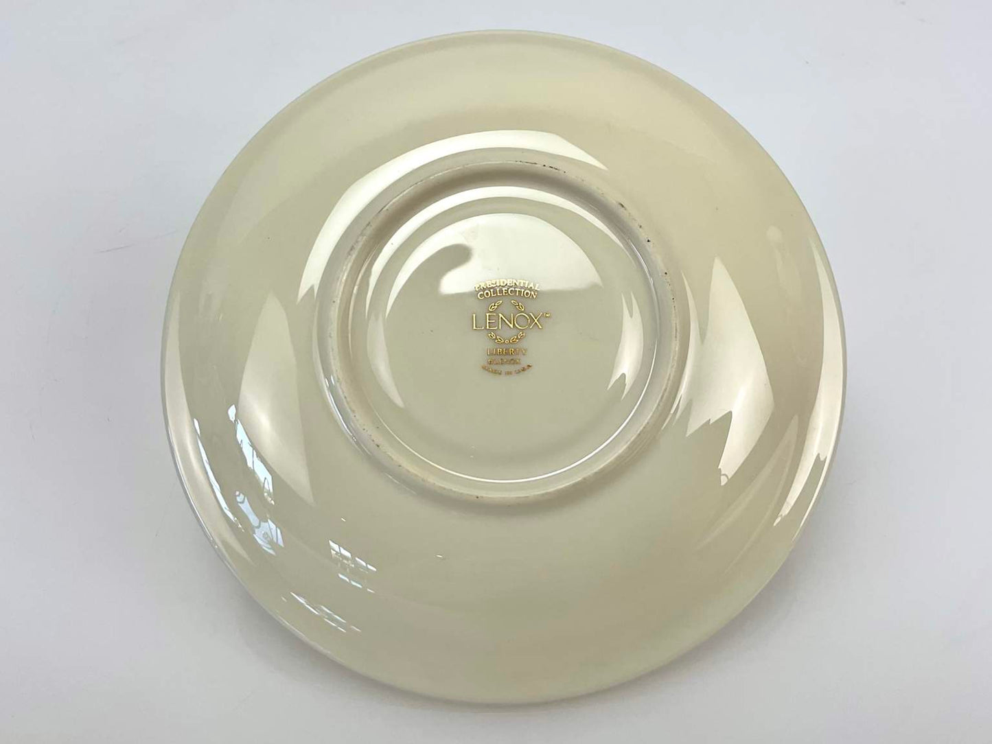 Set of 8 Lenox Liberty Presidential Collection Cups & Saucers with Salt & Pepper Shakers