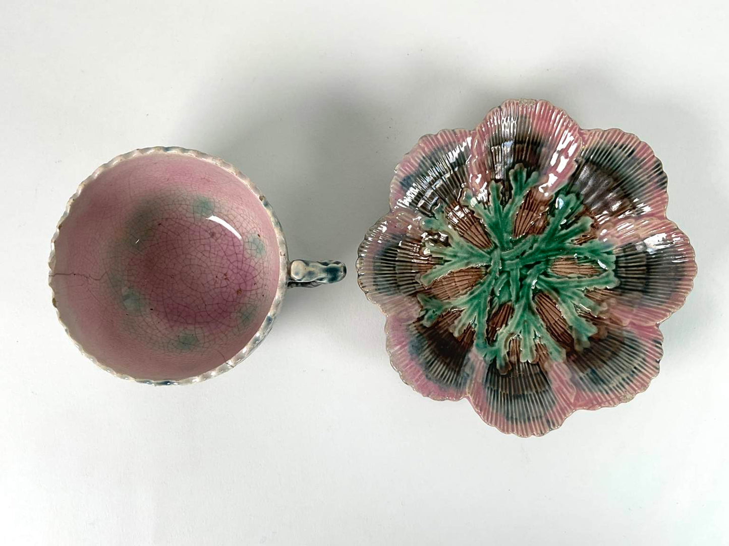 Etruscan Majolica Shell Bowl, Mugs and Teacup with Saucer, 5 Pc.