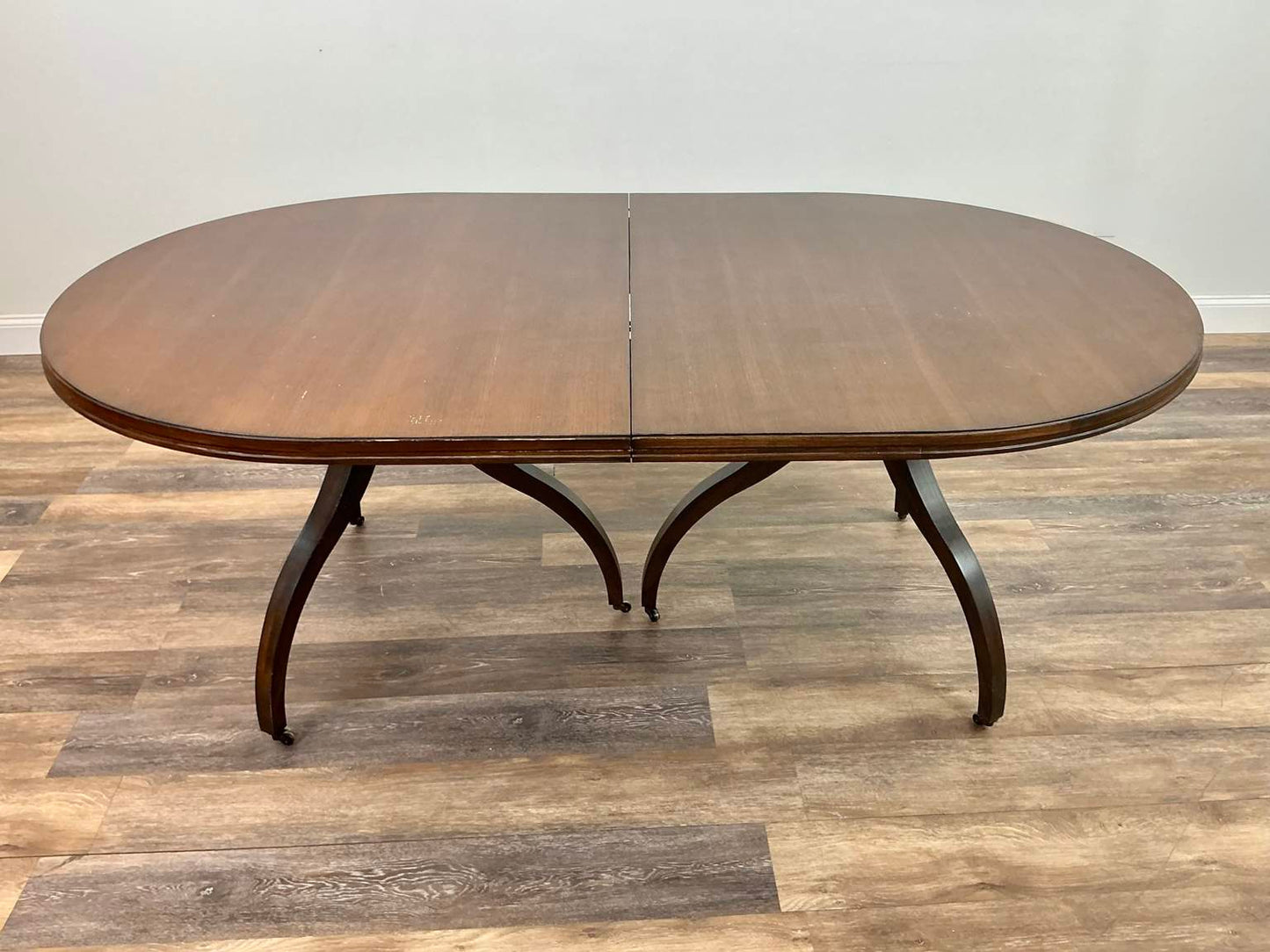 Hickory “Ingold” Mahogany Oval Expansion Dining Table