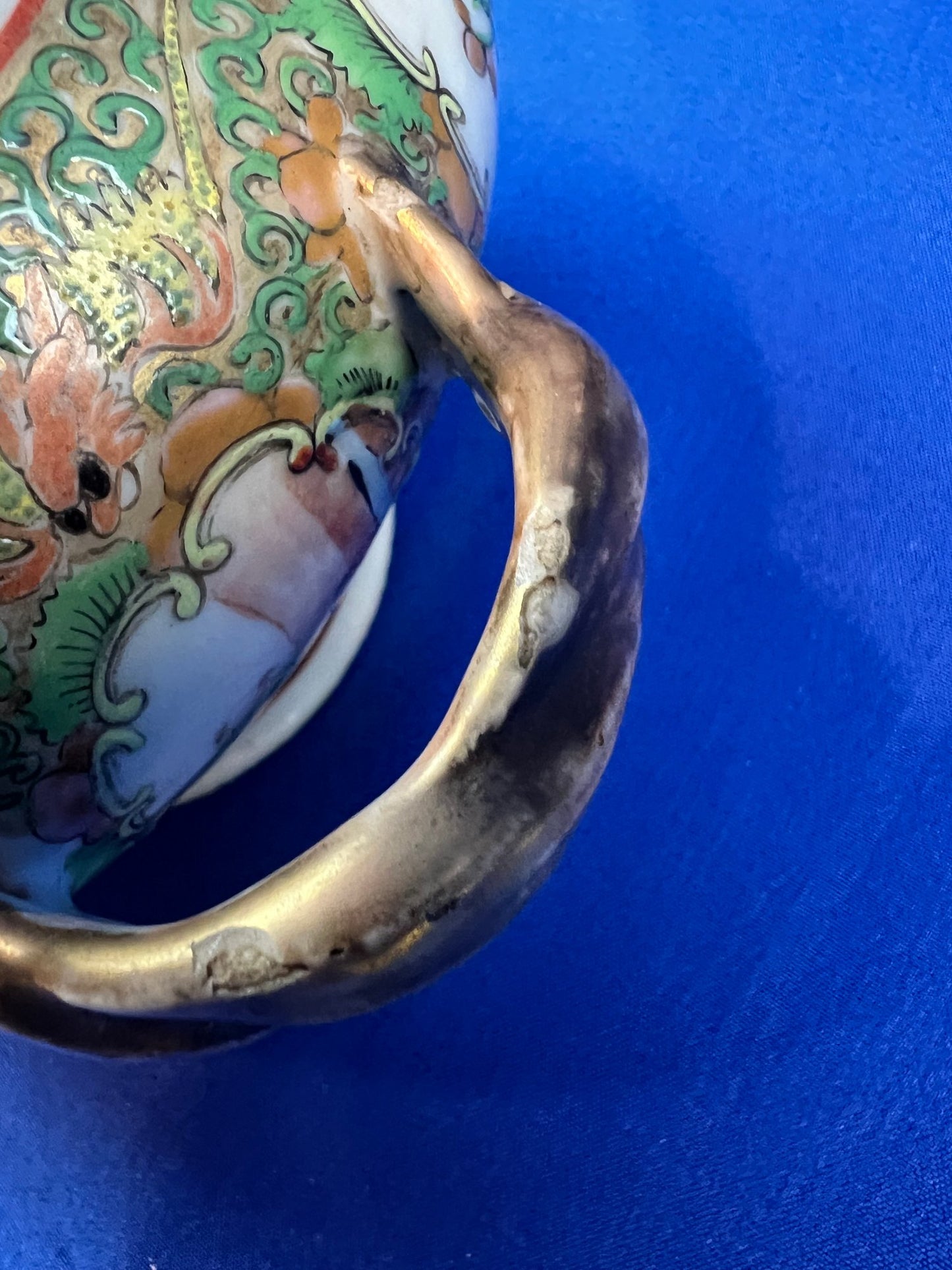 Antique Rare Rose Medallion Covered Tureen - Mushroom Top Finial & Woven Handles - Gilt Detailing