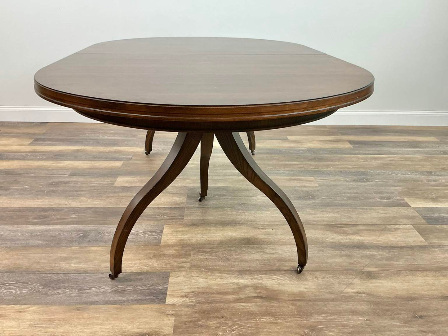 Hickory “Ingold” Mahogany Oval Expansion Dining Table