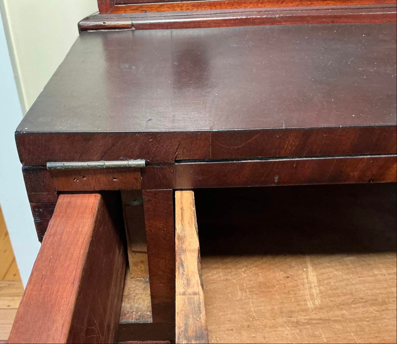 Antique American Federal Style Flame Mahogany Secretary-Bookcase Early 1800